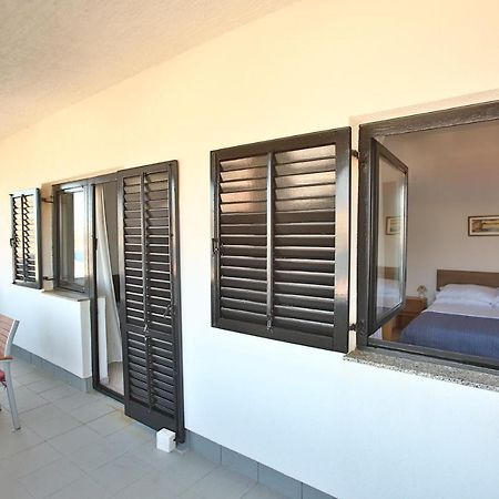 Apartman Branko 파그 외부 사진