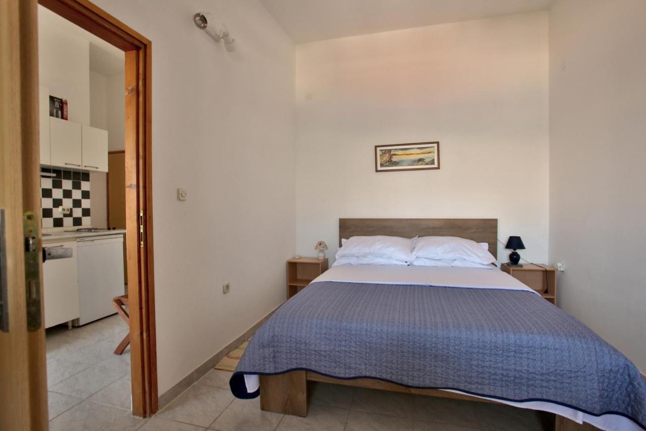 Apartman Branko 파그 외부 사진