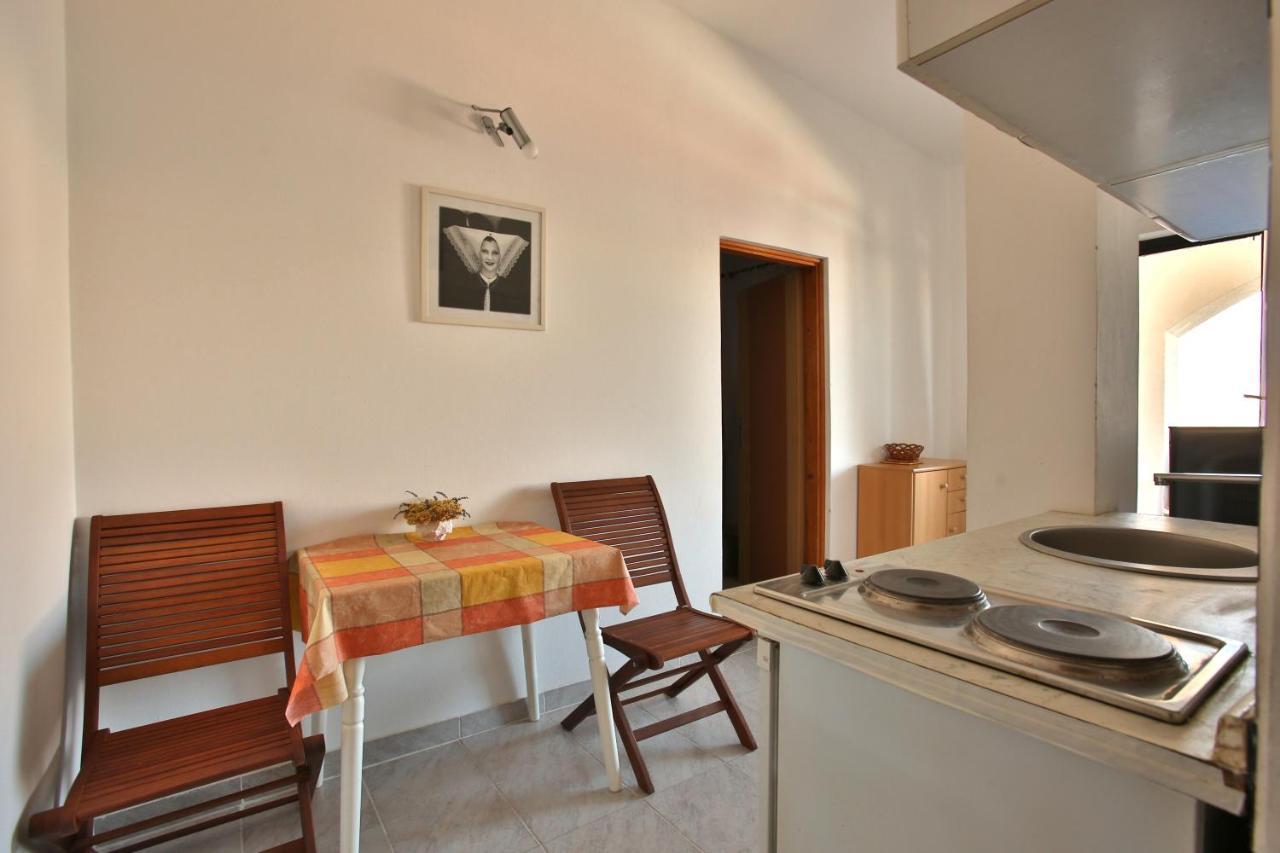 Apartman Branko 파그 외부 사진